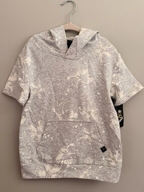 NEW art class Short Sleeve Hoodie XS 4/5